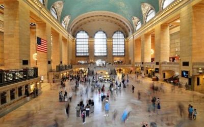 Counting in railway stations, a safety issue